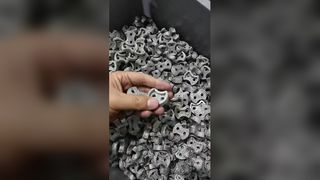 ¿Desordenes difíciles? ¡Las bolas de lana de acero inoxidable se limpian rápidamente!