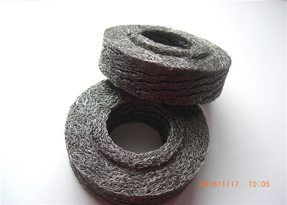 corrosión anti de filtración del funcionamiento del filtro de 10-100m m Dia Knitted Wire Mesh alta